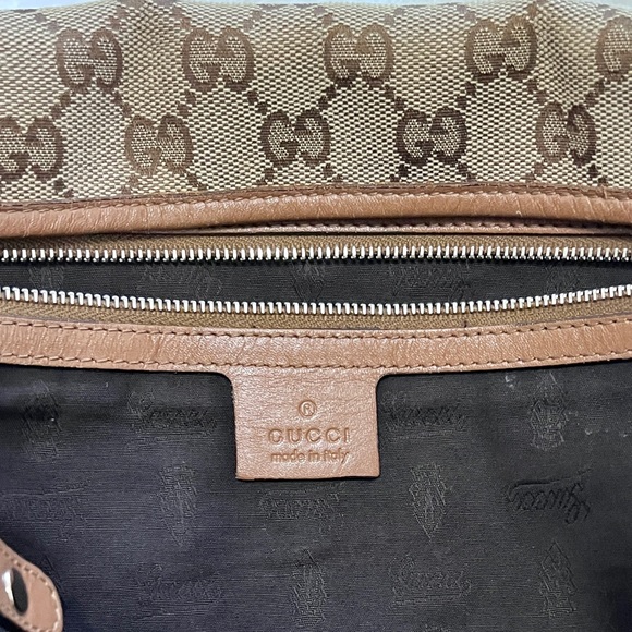 Gucci, aunthentic, tote 2 way style, 2 tone gold and silver GG sign both sides - Picture 12 of 17